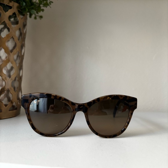 Maui Jim KUUIPO Brown Tortoise Cat eye Sunglasses W/ Case - Picture 2 of 6